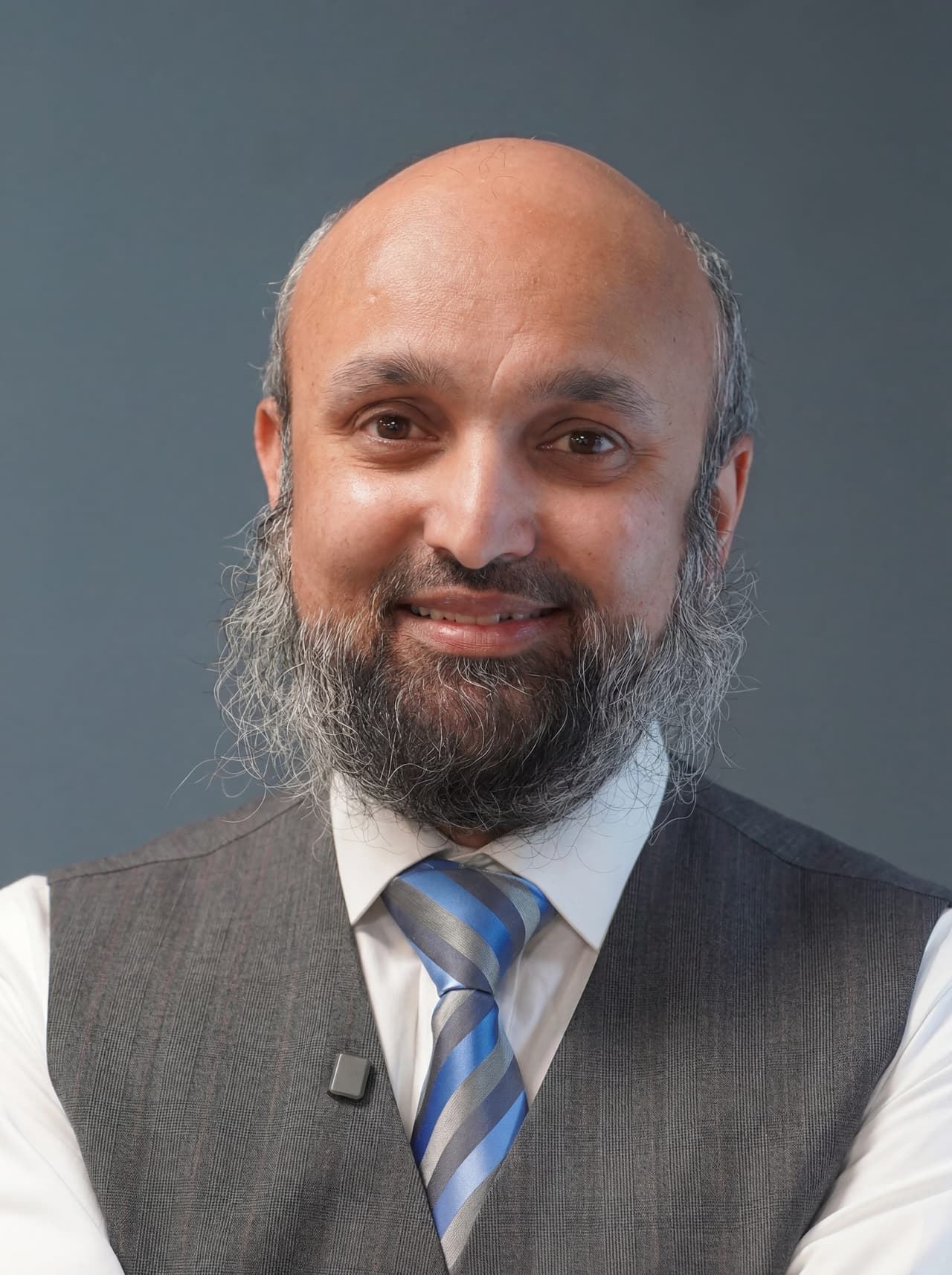 Mr Murtuza Mookhtiar — Consultant Ophthalmic Surgeon, Cataract & Retinal Specialist